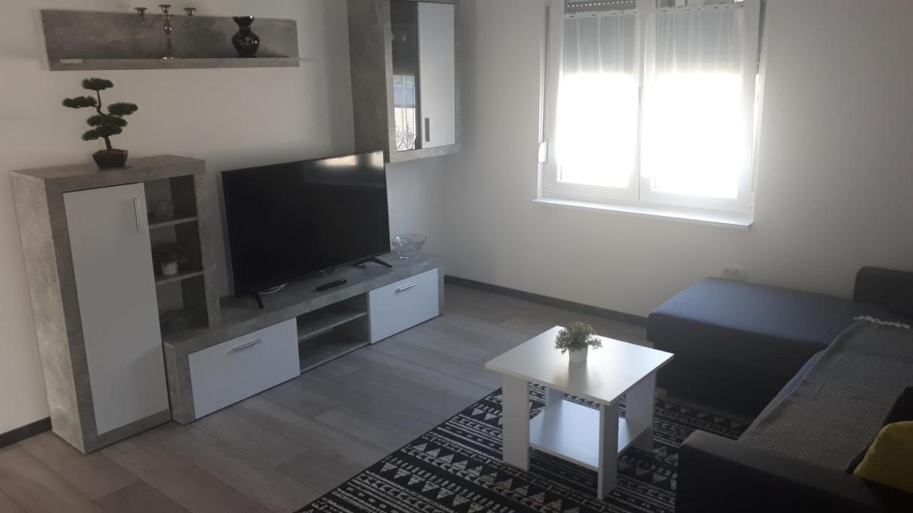 Apartments Kristina Crikvenica Dış mekan fotoğraf